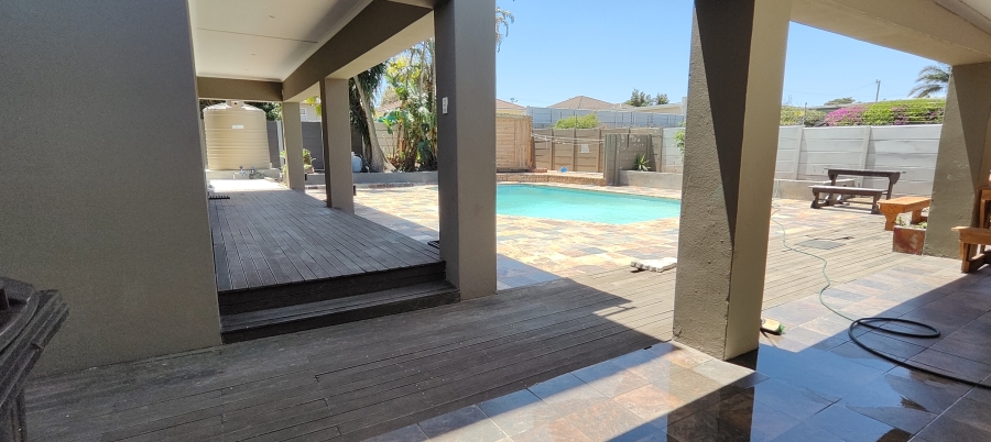 To Let 4 Bedroom Property for Rent in Newton Park Eastern Cape